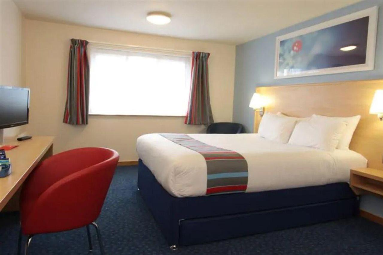 Travelodge Leeds Central Vicar Lane Экстерьер фото